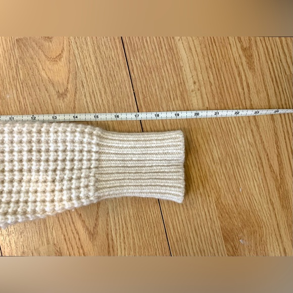 Everlane Waffle Knit Sweater - Picture 9 of 12